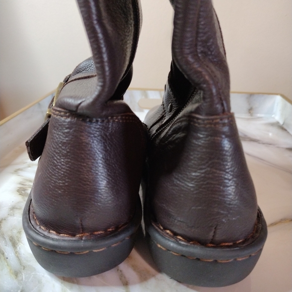 NWT BOC Born Tall Brown Leather Riding Boots Size 7.5M - Picture 6 of 8